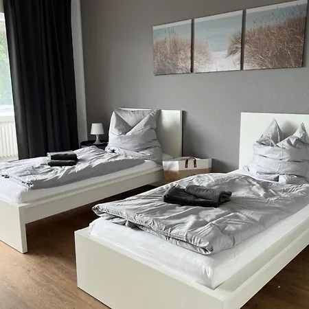 Bege Simplystay Apartment